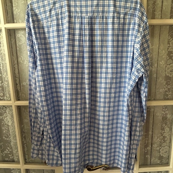 Vineyard Vines Blue and White Casual Button Down Shirt Sz L - Picture 4 of 6